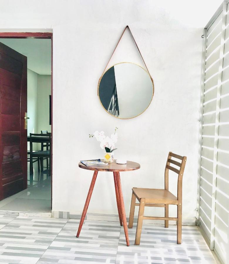 40 40 Accommodation Matola Bagian luar foto